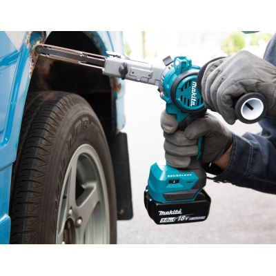 13. Cordless belt sander 18V 9x533mm MAKITA