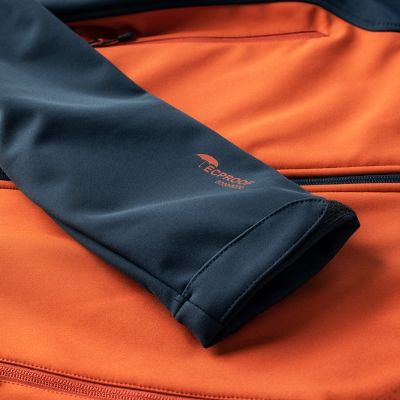 6. Hi-Tec Mans M jacket 92800396786