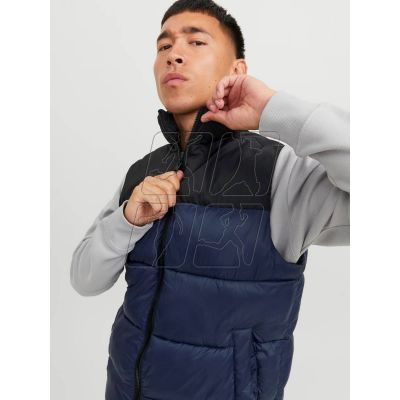 4. Jack &amp; Jones Jjetoby Bodywarmer Collar Vest M 12235861