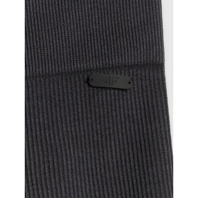 7. Women's ribbed knit short leggings 4F 4FRSS26TSTIF042-20S
