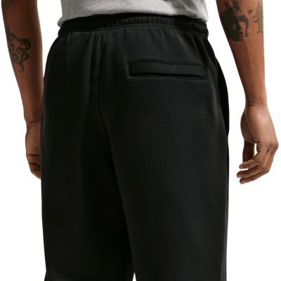 4. Nike Club Men’s Trousers Black FN3730 010