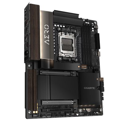 3. GIGABYTE X870E AERO X3D DARK WOOD AMD X870E Socket AM5 ATX