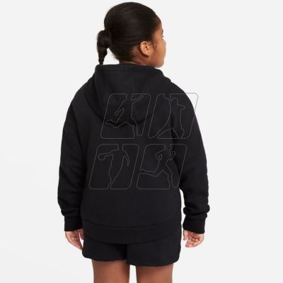 2. Nike Sportswear Club Fleece Jr DC7118 010 sweatshirt