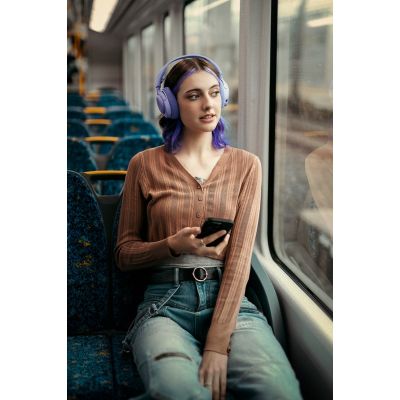 15. Steelseries Arctis Nova 3P Wireless headphones for Playstation, Levander