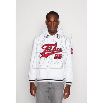 2. Fubu Varsity Heavy Hoodie M 6021077