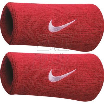 2. Nike Swoosh 2pcs NNN05601