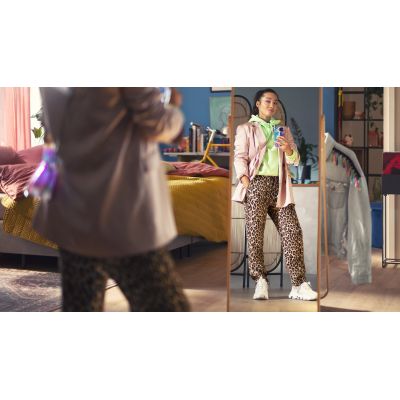 10. PHILIPS STH 3010/70 Garment Steamer