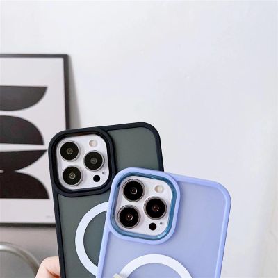 3. Armored magnetic iPhone 14 Plus MagSafe Color Matte Case - green