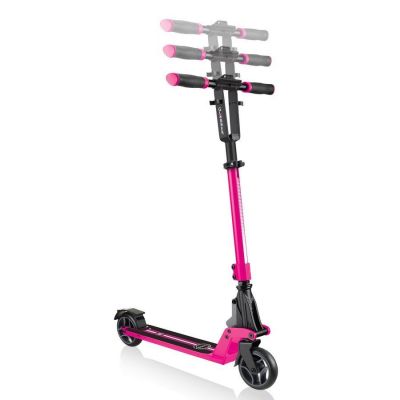 13. Globber One K 125 Scooter 670-110-2