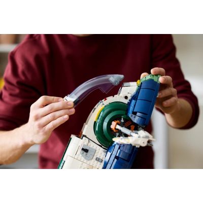 13. LEGO Star Wars 75409 - Jango Fett's Firespray Patrolman