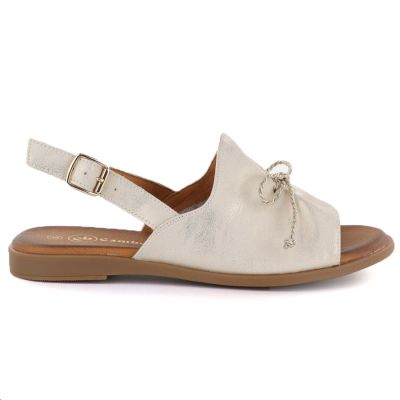 2. Women's leather sandals with a bow, gold, Cambell 26-19387