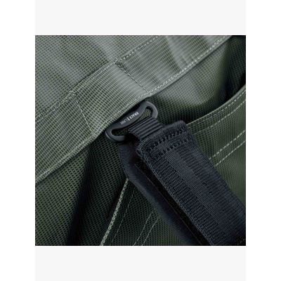 4. EVOC Duffle Bag 40 dark olive - black