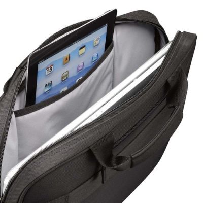 4. Case Logic DLC-115 Black 39.6 cm (15.6") Messenger Case Black