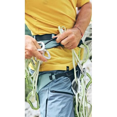 4. Edelrid Sendero M Harness