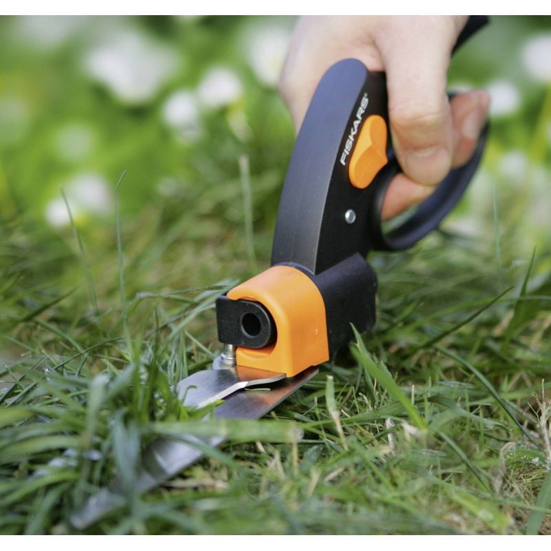 2. GS42 Servo Grass Shears
