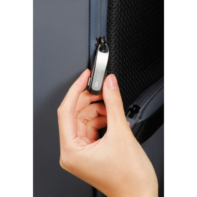 8. XD DESIGN BOBBY EDGE NAVY BACKPACK P/N: P705.502