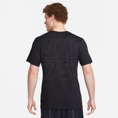 6. Nike DF M T-shirt FJ2367-010