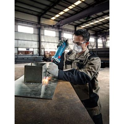 5. Bosch GGS 30 LS 750W 33000RPM Flat Sander