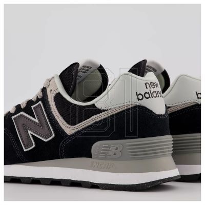 8. New Balance sneakers M WL574EVB