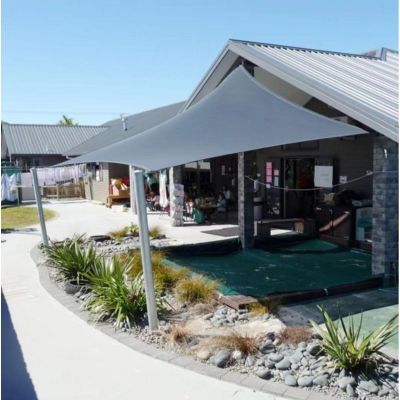 6. GARDEN SUN SAIL RECTANGULAR 3X2M GRAY