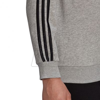 6. Adidas Essentials Sweatshirt M GK9101