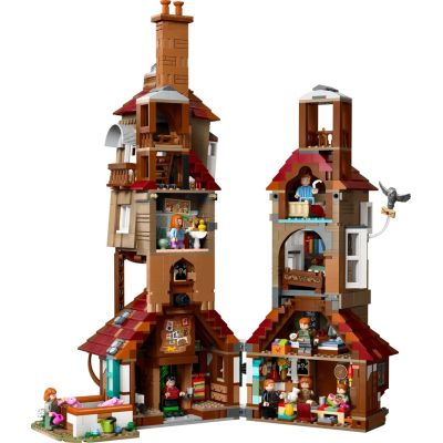 19. LEGO Harry Potter 76437 - The Burrow - Collector's Edition