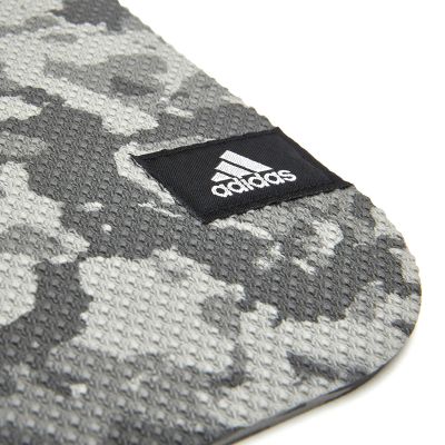 4. adidas ADMT-13231GR training mat