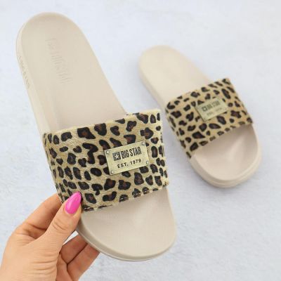 Women's leopard print beach flip-flops for the pool, beige SS274715