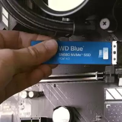 3. WD Blue SN580 2TB M.2 NVMe SSD WDS200T3B0E