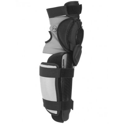 2. Bauer Official's 1051460 Referee Shin Guards