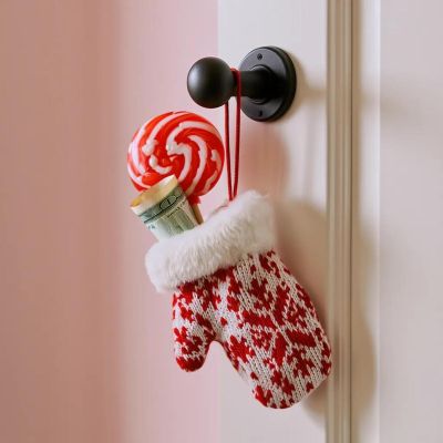 5. GLOVE PENDANT FOR GIFT 12CM WHITE