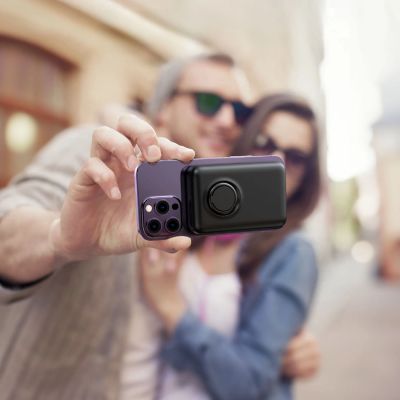 4. Wireless powerbank 10000mAh Joyroom JR-W050 20W MagSafe with ring and stand - black