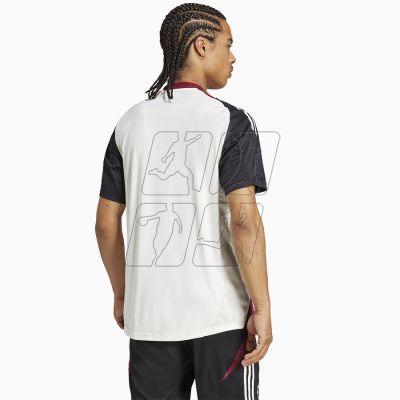 2. Adidas Manchester United Training JSY M JE3726 T-shirt