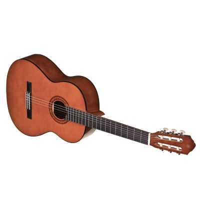 2. Yamaha C40 II - 4/4 Classical Guitar