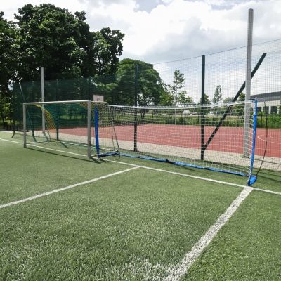 9. Yakima UNI Soccer Goal 5m x 2m 100153