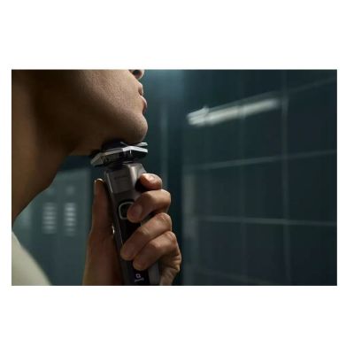 5. PHILIPS series 5000 S5886/30 shaver