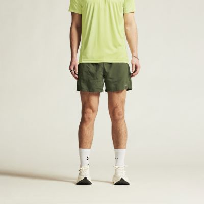 2. Men's CORE ESSENCE SHORTS 2 M