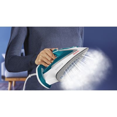 22. TEFAL FV 5718 Easygliss Plus 2 iron