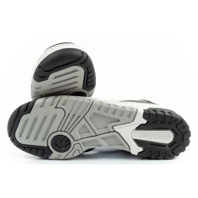 9. New Balance 550 youth sports shoes sneakers leather fashionable black white