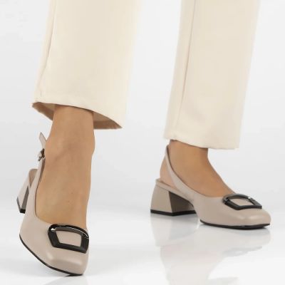 6. Leather pumps with block strap, beige, Filippo DP6183