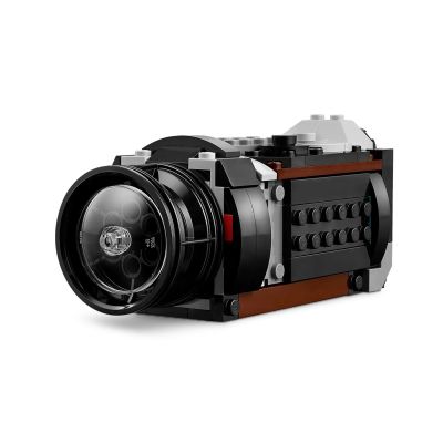 12. LEGO Creator 31147 Retro Camera