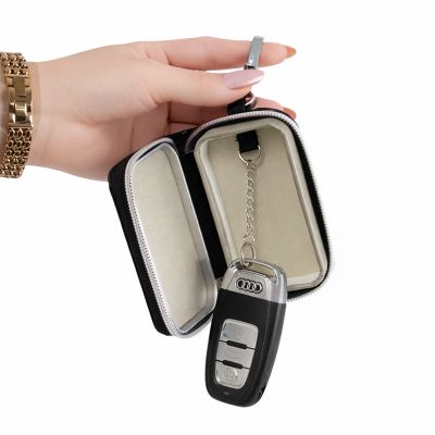 6. Wozinsky WBS-20 RFID Anti-Theft Car Key Case - Faraday Cage - Black