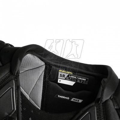 5. Bauer Supreme M5 Pro Sr Hockey Shoulder Pads M 1061864