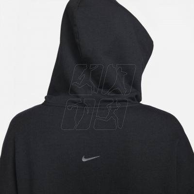 4. Nike Yoga Luxe Sweatshirt W DM6981-010