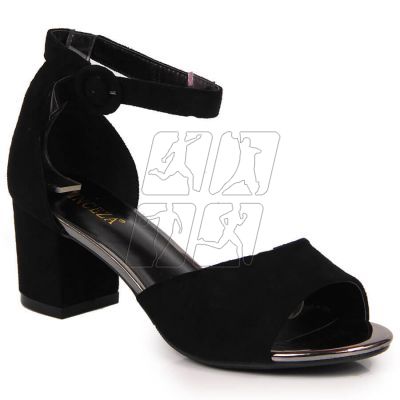 7. Black sandals on the Vinceza W JAN96B post
