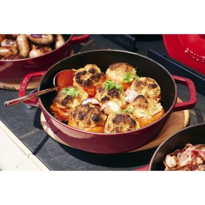 6. Deep Braising Pan with Lid Staub – 24 cm, Red