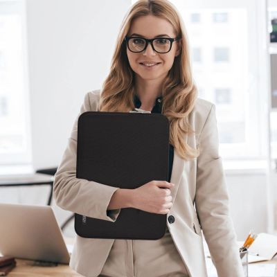 8. Tech-Protect Sleevy Laptop 13-14 case - black