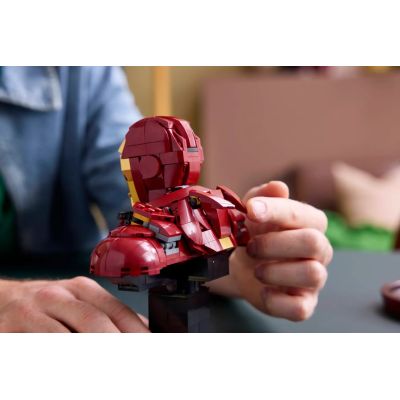 9. LEGO Marvel 76327 Iron Man MK4 Bust