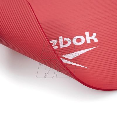 8. Reebok training yoga mat 11014RD