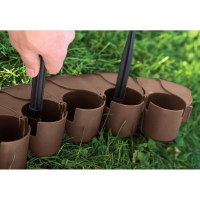 3. GARDEN PALISADE LAWN EDGE 405CM IPAL 7 BROWN